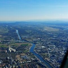 Flugwegposition um 14:09:13: Aufgenommen in der Nähe von Graz, Österreich in 1010 Meter